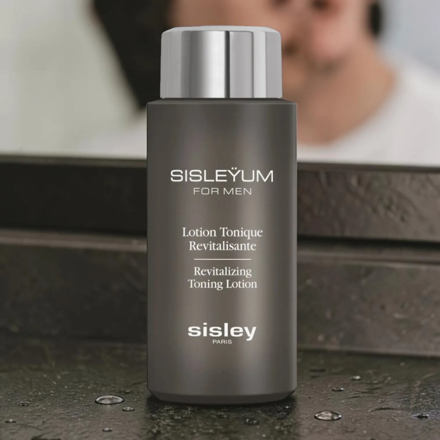 SISLEY Sisleÿum Revitalising Toning Lotion for men