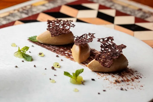 Dolce alla liquirizia at Terrazza Romana, Hotel d'inghilterra