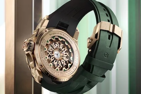Caseback Roger Dubuis Excalibur The Metamorph Merlin