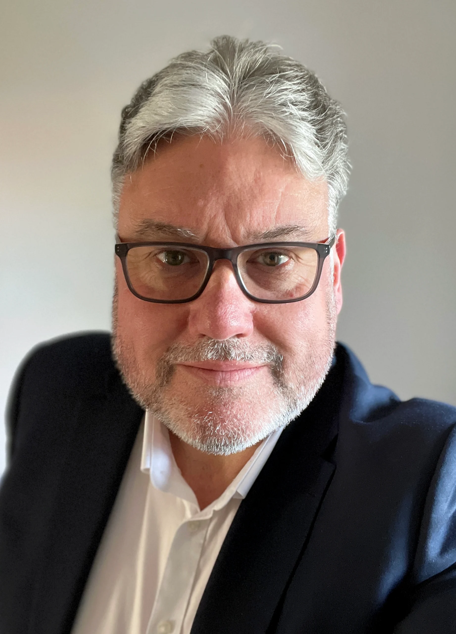 Ian Day Media - Photography, Editing & Training. Photo of Ian Day.