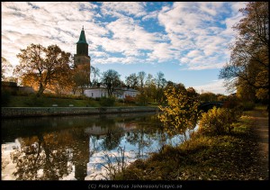 Vy över Aura-ån och Domkyrkan i Åbo