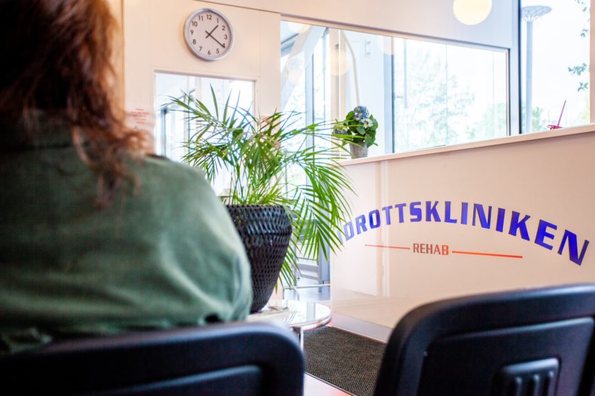 idrottskliniken rehab solna reception
