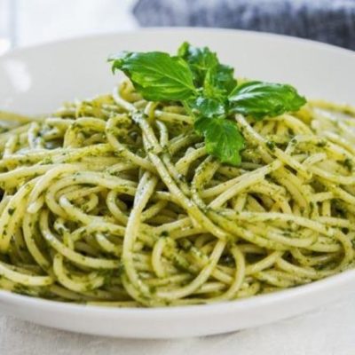 spaghetti al pesto