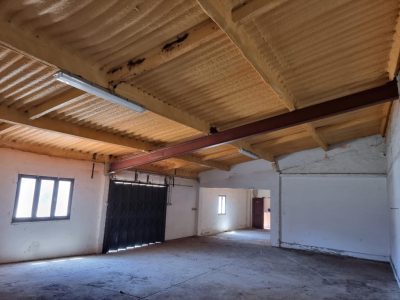 Prédio Uso Misto (Armazém)