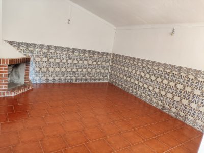 Moradia Geminada T3 em óptimo estado