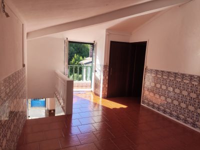 Moradia Geminada T3 em óptimo estado