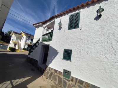 Moradia Geminada T3 em óptimo estado