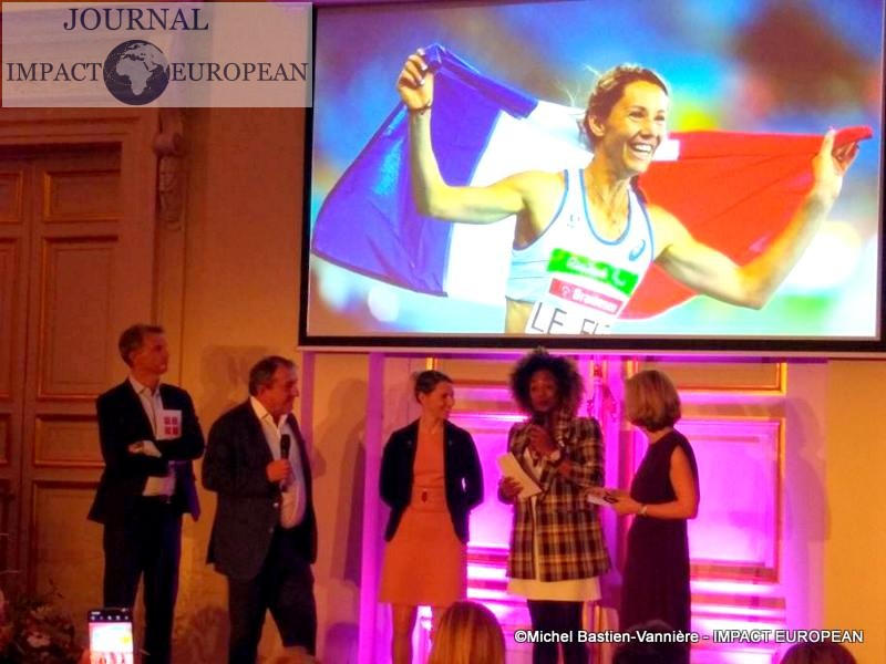 3-PRIX FEMME