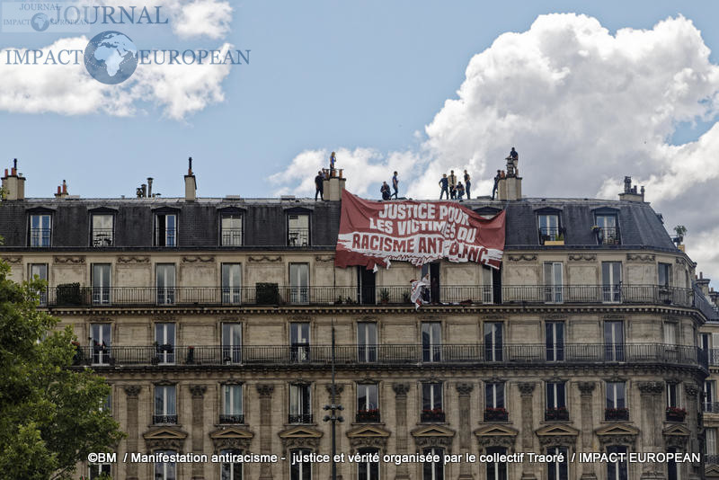 manif Adama Traore 01