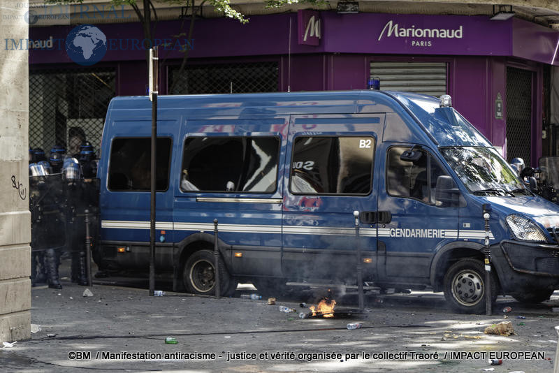 manif Adama Traore 74