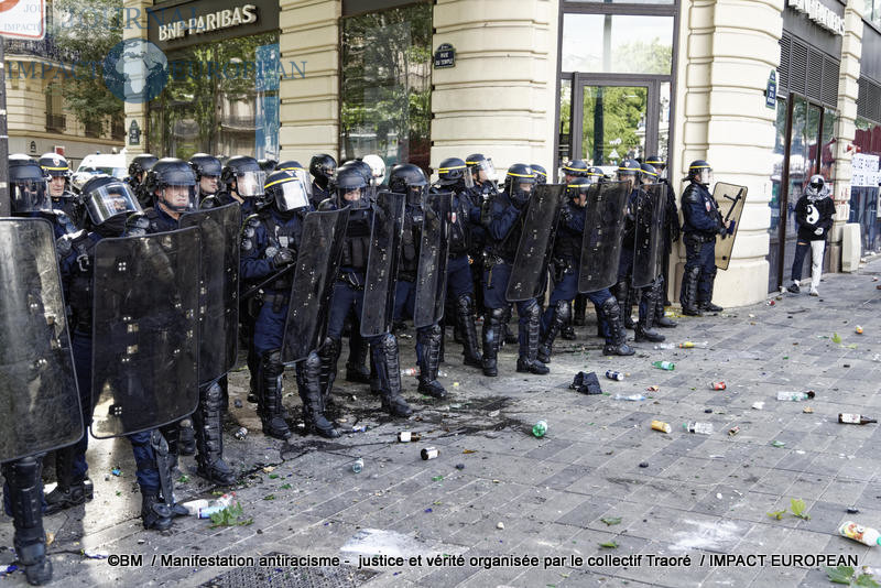 manif Adama Traore 75