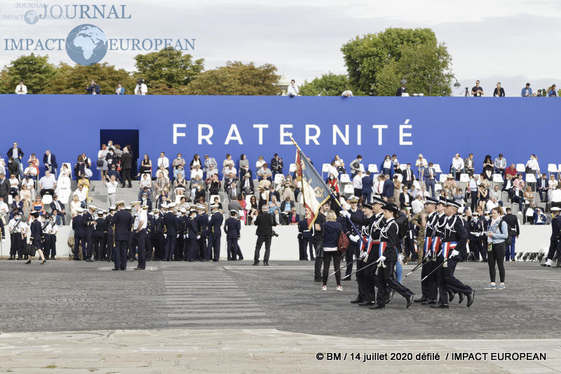 defile 14 juillet 2020 02