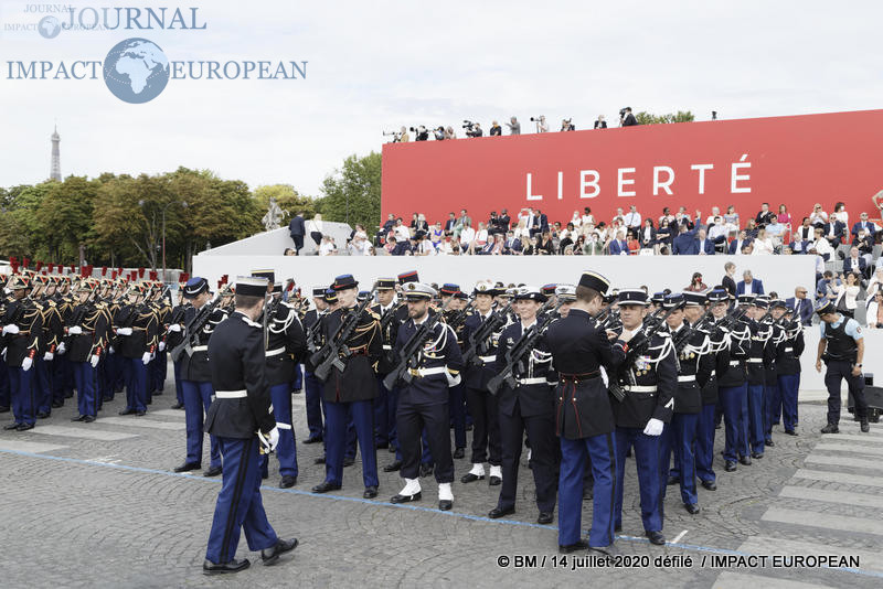 defile 14 juillet 2020 07