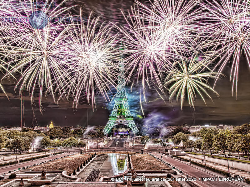 feu artifice tour eiffel 2020 06