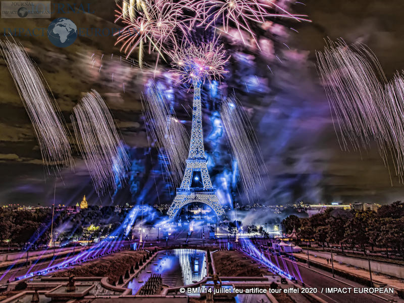 feu artifice tour eiffel 2020 07