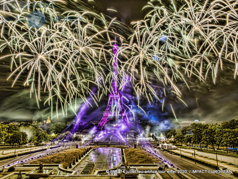 feu artifice tour eiffel 2020 21