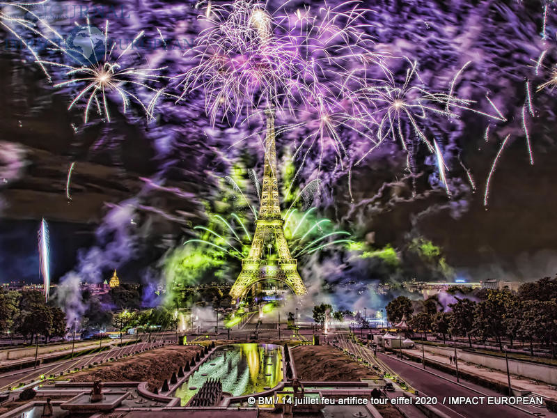 feu artifice tour eiffel 2020 39