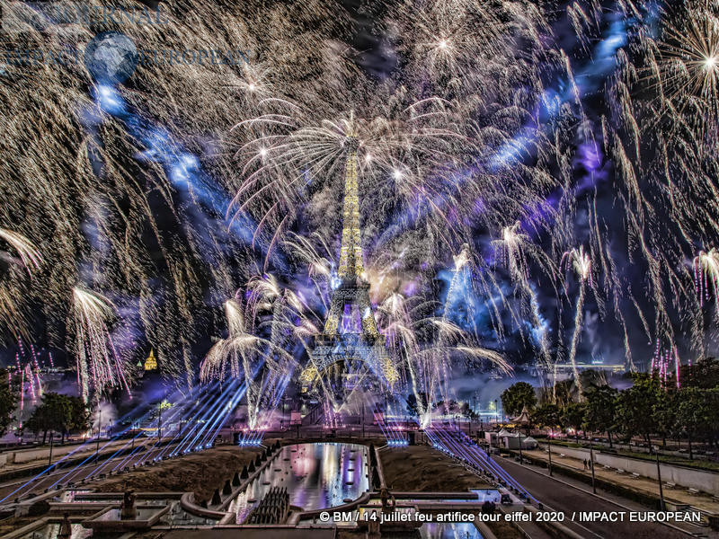 feu artifice tour eiffel 2020 51