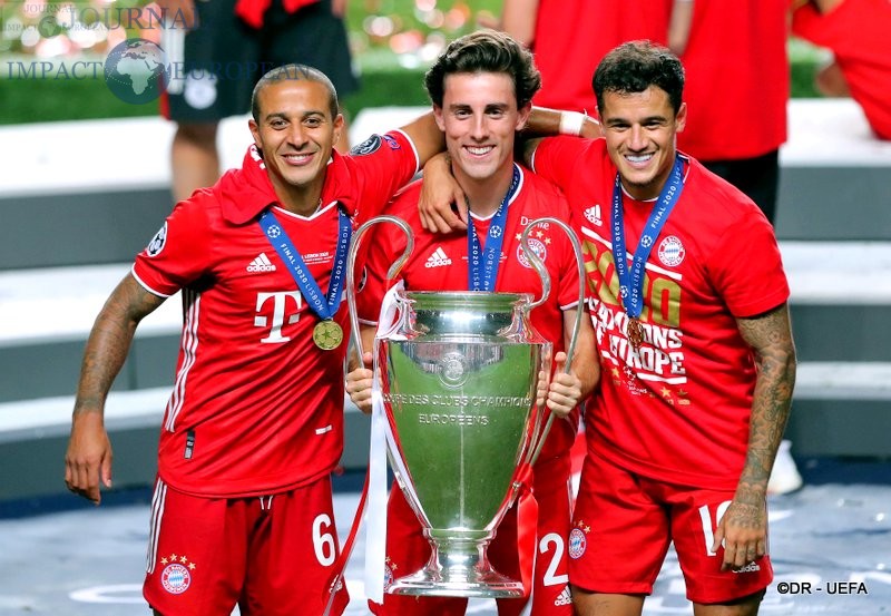 Six-time winners FC Bayern München4