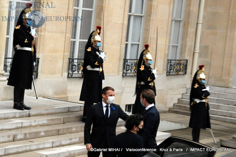 DSC_0009 KURZ et MACRON à PARIS