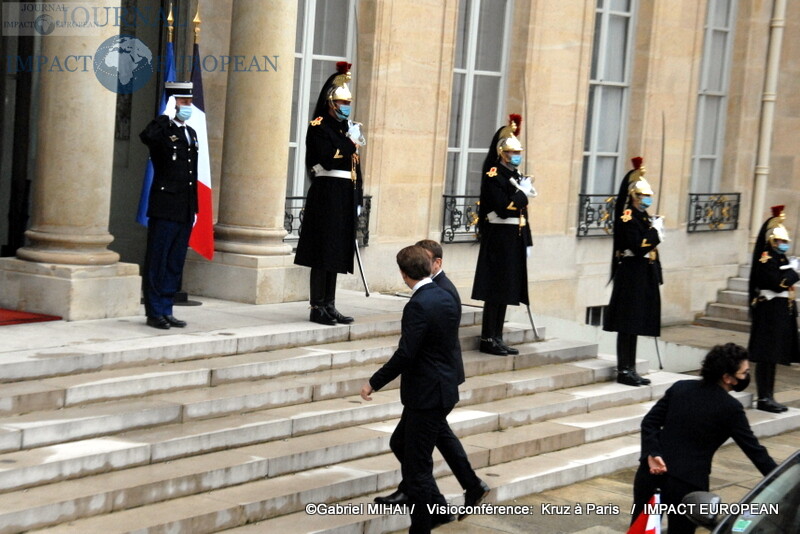 DSC_0010 ELYSEE MACRON et KURZ