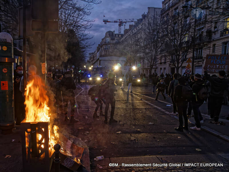 rassemblement sécurité globale 53