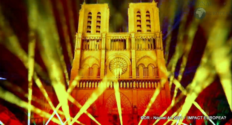 Paris - Concert de Jean-Michel Jarre dans Notre-Dame virtuelle