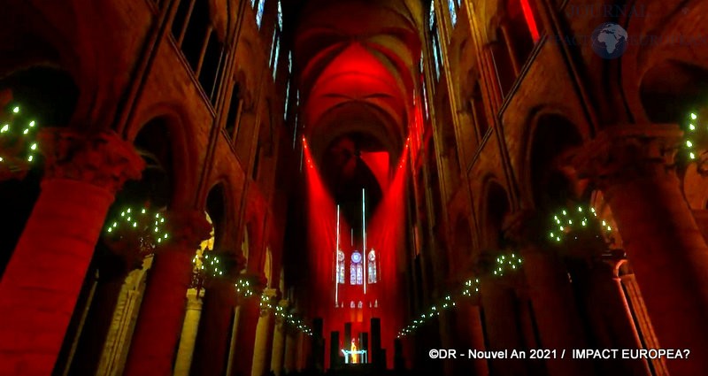 Paris - Concert de Jean-Michel Jarre dans Notre-Dame virtuelle