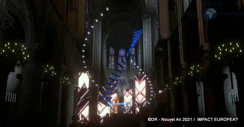 Paris - Concert de Jean-Michel Jarre dans Notre-Dame virtuelle