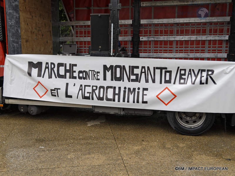 marche contre agrochimie 10