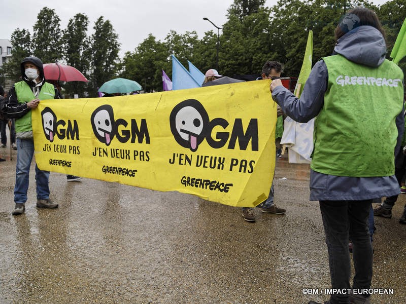 marche contre agrochimie 16