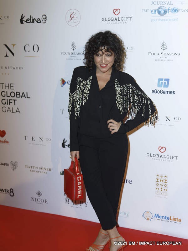 Leslie Benaroch lors de la 10ème édition du Global Gift Gala au Four Seasons Hotel George V à Paris