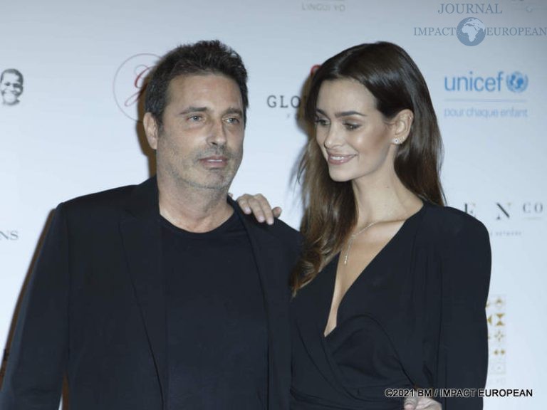 Richard Orlinski et sa compagne Elisa Bachir Bey lors de la 10ème édition du Global Gift Gala au Four Seasons Hotel George V à Paris