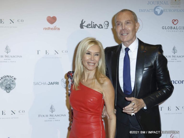 Axelle Marine et Jean-Claude Jitrois lors de la 10ème édition du Global Gift Gala au Four Seasons Hotel George V à Paris