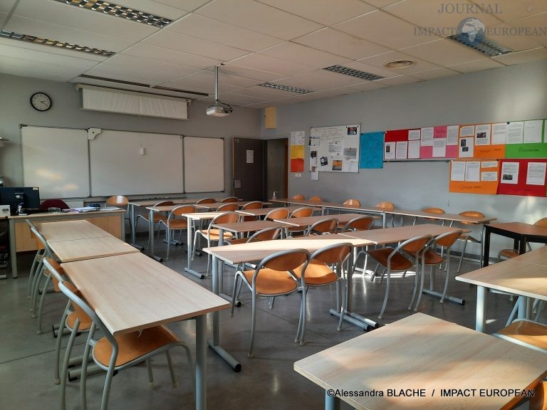 Salle classe Freinet college Jean Jaures