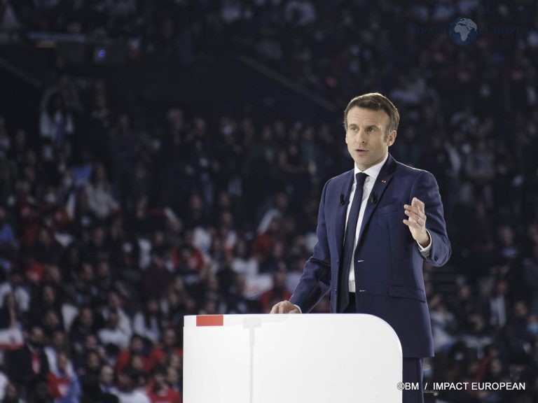 Emmanuel Macron 32