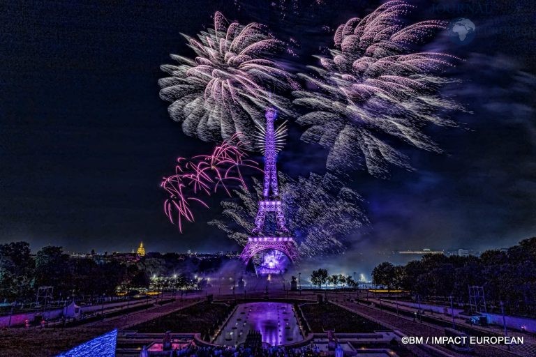 Feux d'artifices tour Eiffel 2022 024