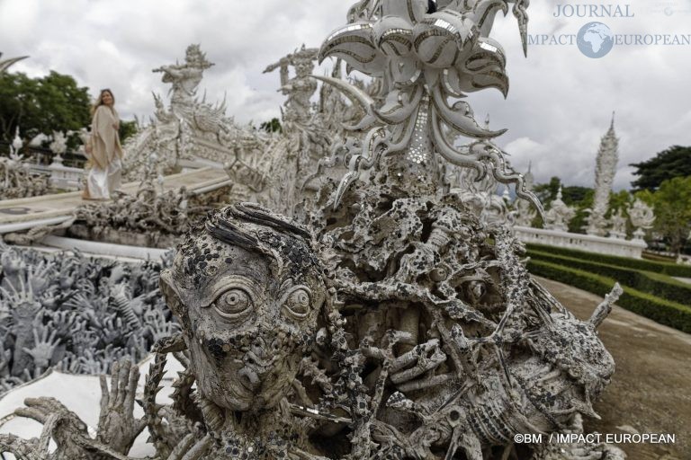 Wat Rong Khun 13