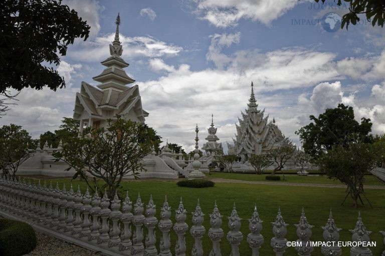 Wat Rong Khun 30