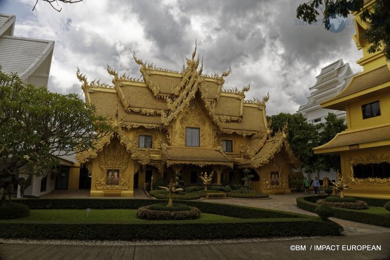 Wat Rong Khun 38