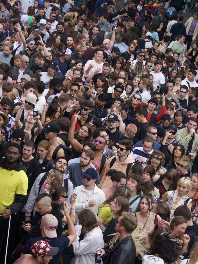 La Techno Parade dans les rues de Paris / ©Cerdic CHOTEL - IMPACT EUROPEAN