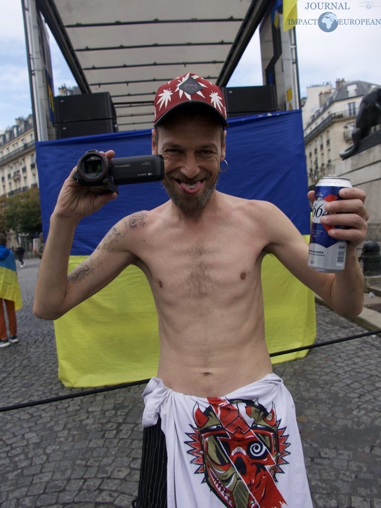 La Techno Parade dans les rues de Paris / ©Cerdic CHOTEL - IMPACT EUROPEAN