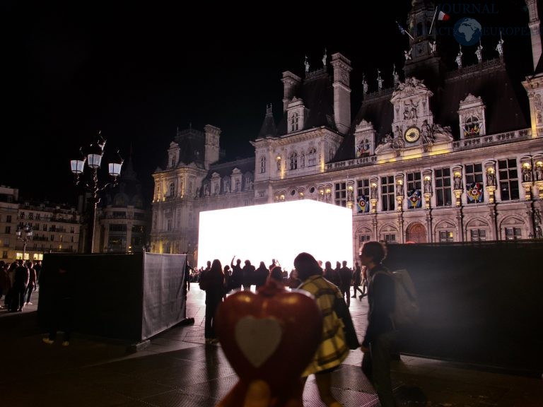 Nuit blanche 2022 / ©Cedric CHOTEL - IMPACT EUROPEAN