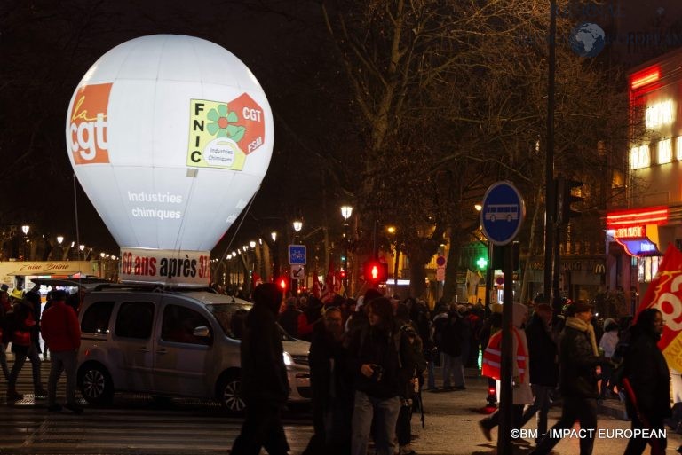 manif réforme retraites 50