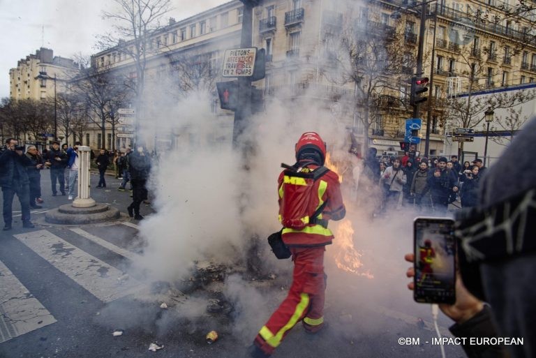 manif retraite 16 fev 2023 64