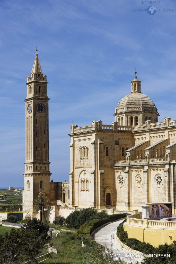 Ta’ Pinu Basilica 02