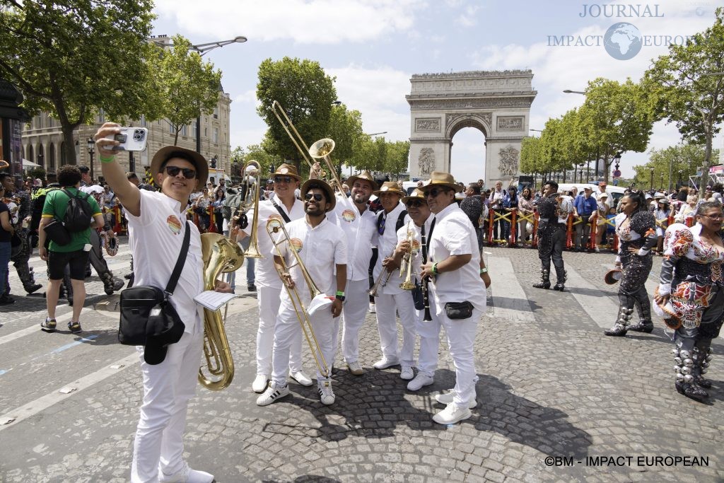 carnaval-tropical-de-paris-2023-075_53020738085_o