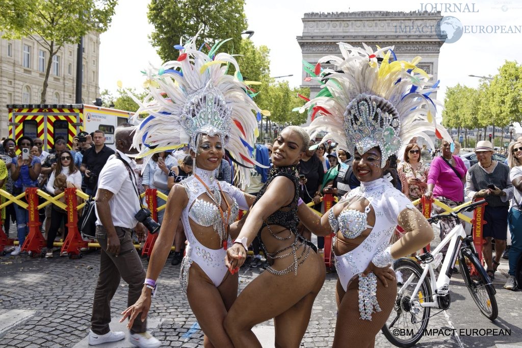 carnaval-tropical-de-paris-2023-100_53020832383_o