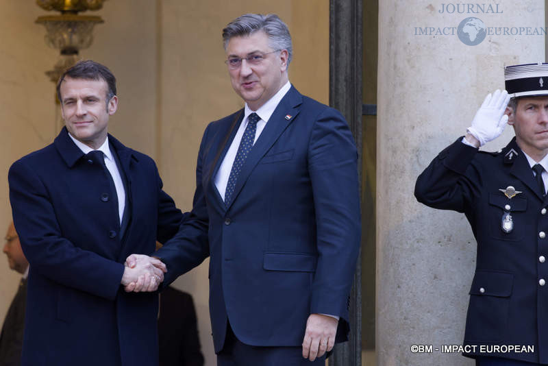 Le président français Emmanuel Macron et Andrej Plenkovic Premier ministre de Croatie