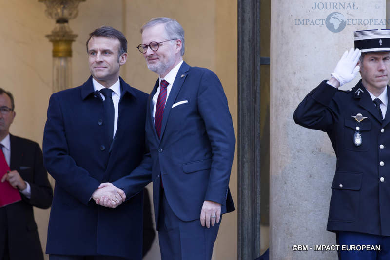Le président français Emmanuel Macron et Petr Fiala, président du gouvernement de la République tchèque